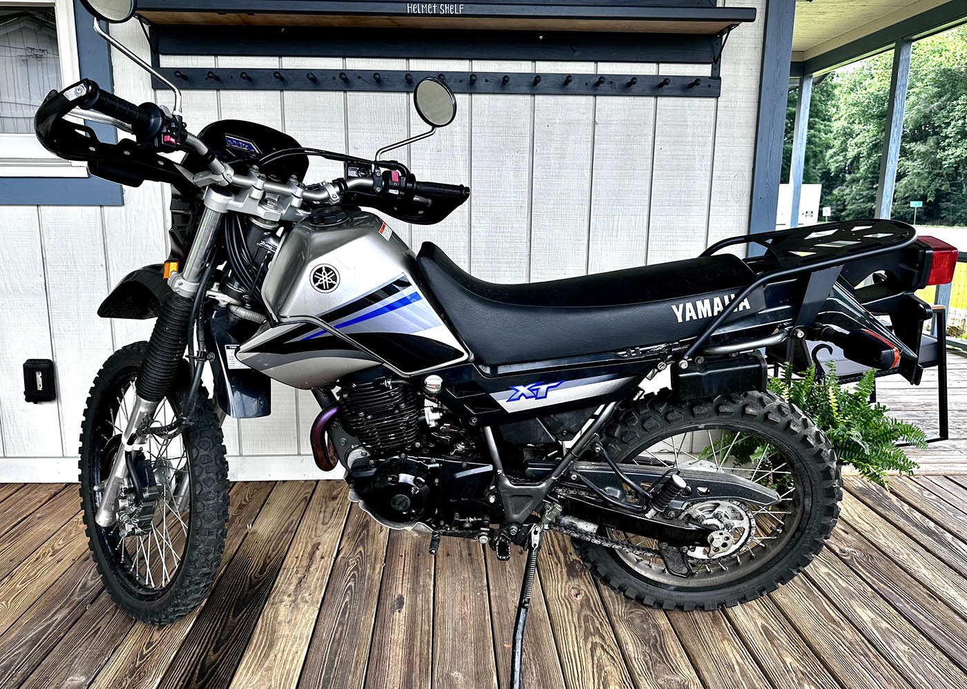 2005 Yamaha XT225 full left-side profile